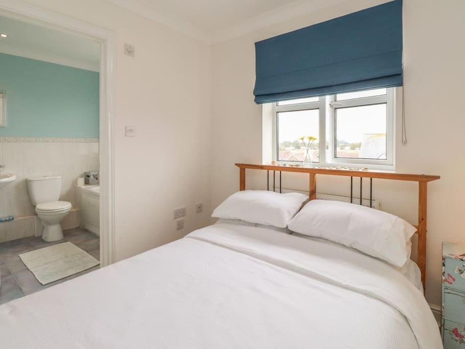 Stunning Seaviews - Beach House - Jacuzzi Bath Tub Littlestone-on-Sea Exterior foto