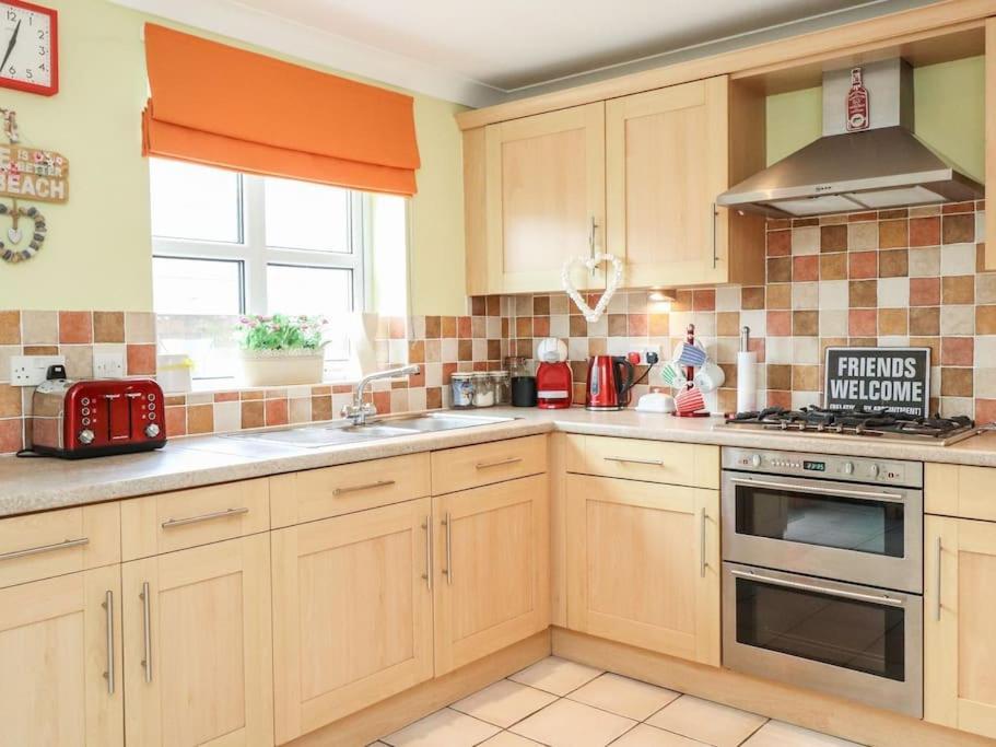 Stunning Seaviews - Beach House - Jacuzzi Bath Tub Littlestone-on-Sea Exterior foto